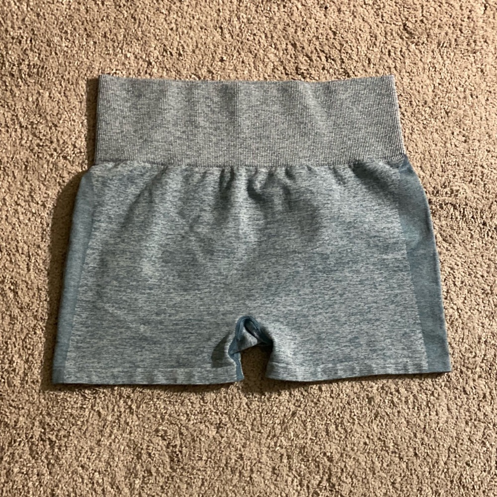 Pink sport short